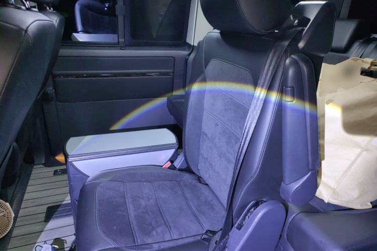 Used Volkswagen Multivan 2018 2.0 TSI 4x4 Prestige Edition 7-Seater Left Rear Seat