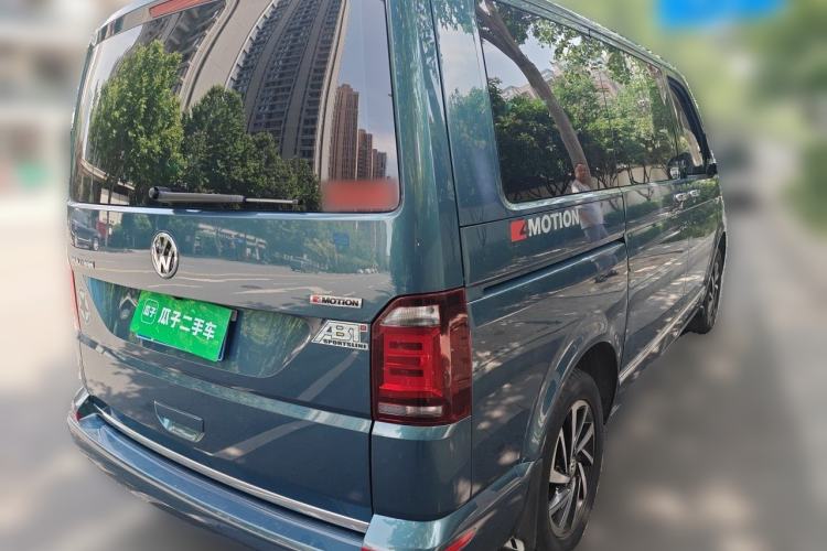 Used Volkswagen Multivan 2018 2.0 TSI Four-Wheel Drive Comfort Edition 7-Seater Rear Right 45 Deg