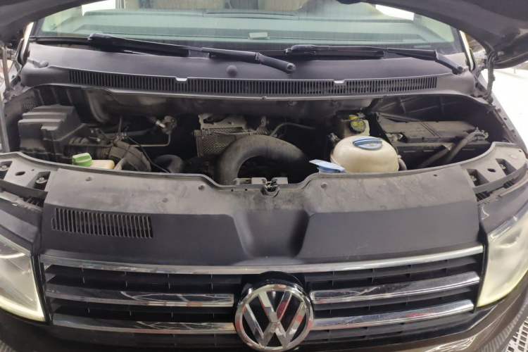 Used Volkswagen Multivan 2018 2.0 TSI 4x4 Style Edition 7 Seats Engine Bay