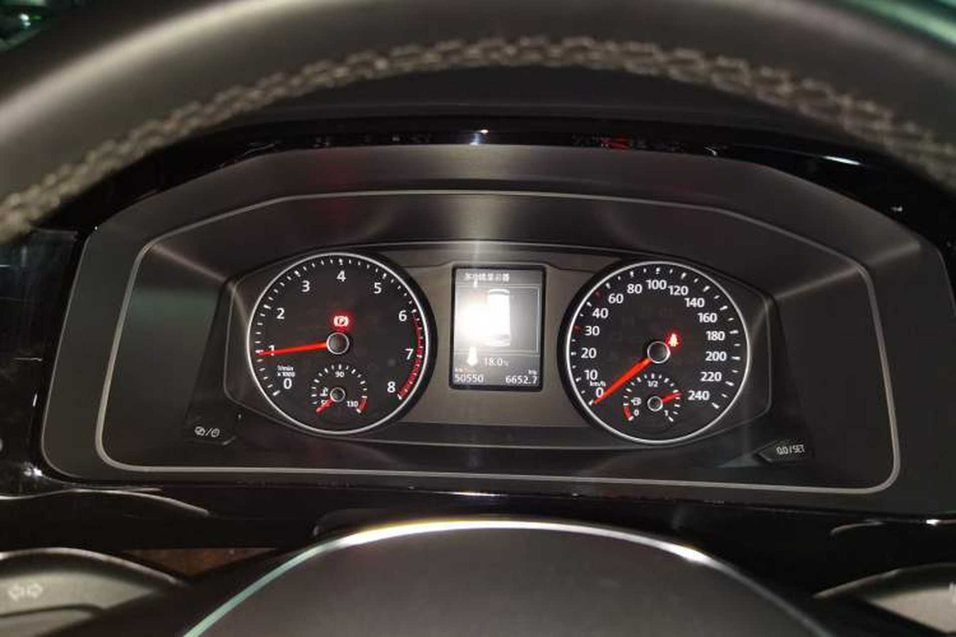 Used Volkswagen Multivan 2018 2.0 TSI 4x4 Prestige Edition 7-Seater Instrument Cluster
