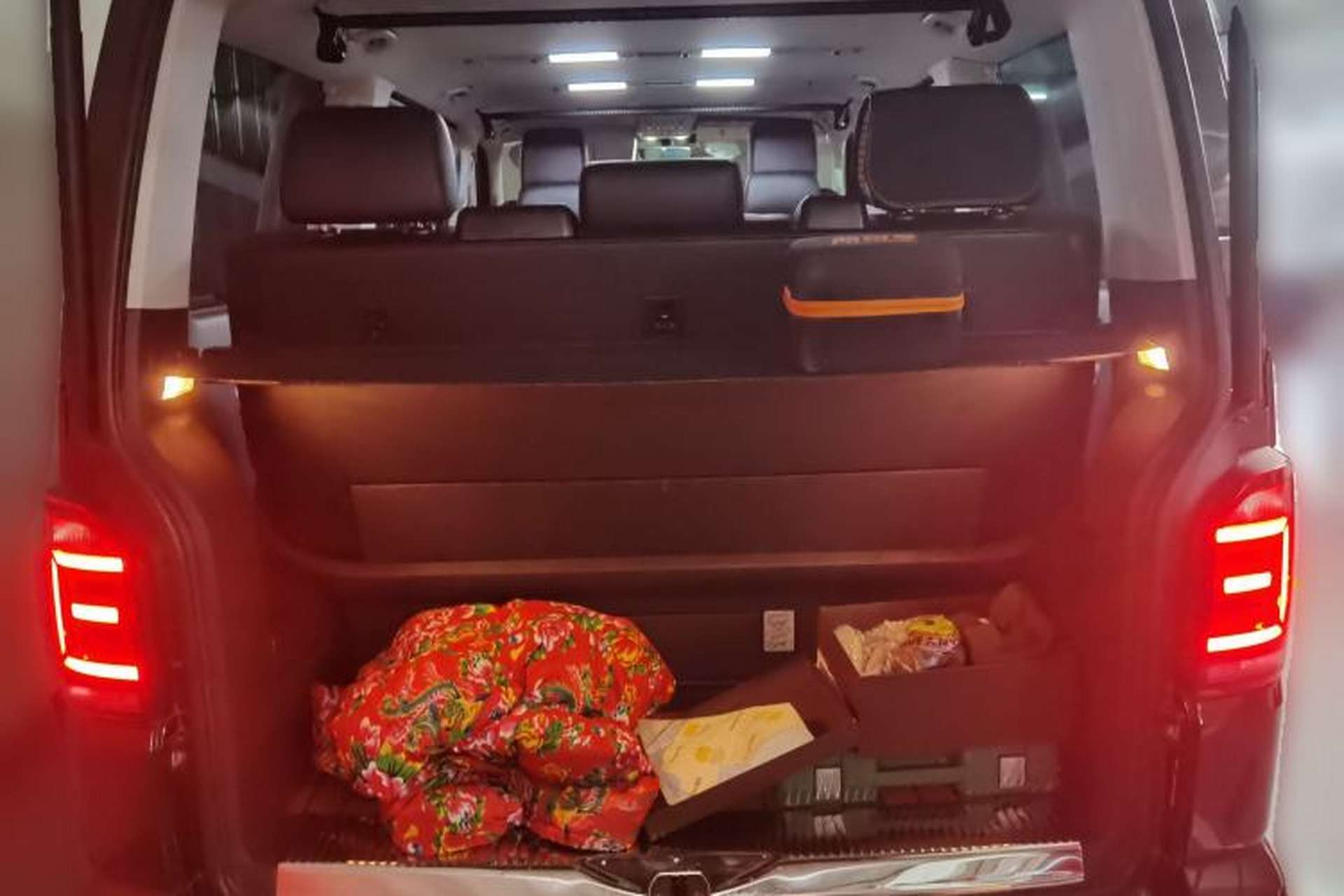 Used Volkswagen Multivan 2018 2.0 TSI 4x4 Prestige Edition 7-Seater Trunk