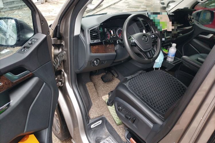 Used Volkswagen Multivan 2018 2.0 TSI Four-Wheel Drive Comfort Edition 7-Seater Driver Seat
