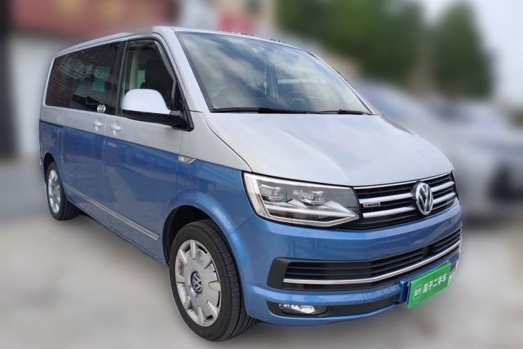 Used Volkswagen Multivan 2018 2.0 TSI Four-Wheel Drive Comfort Edition 7-Seater Front Right 45 Deg