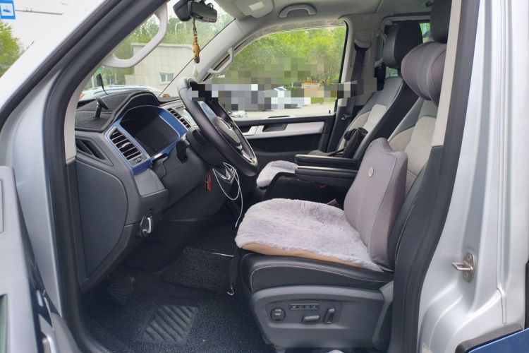 Used Volkswagen Multivan 2018 2.0 TSI Four-Wheel Drive Comfort Edition 7-Seater Left Front Seat