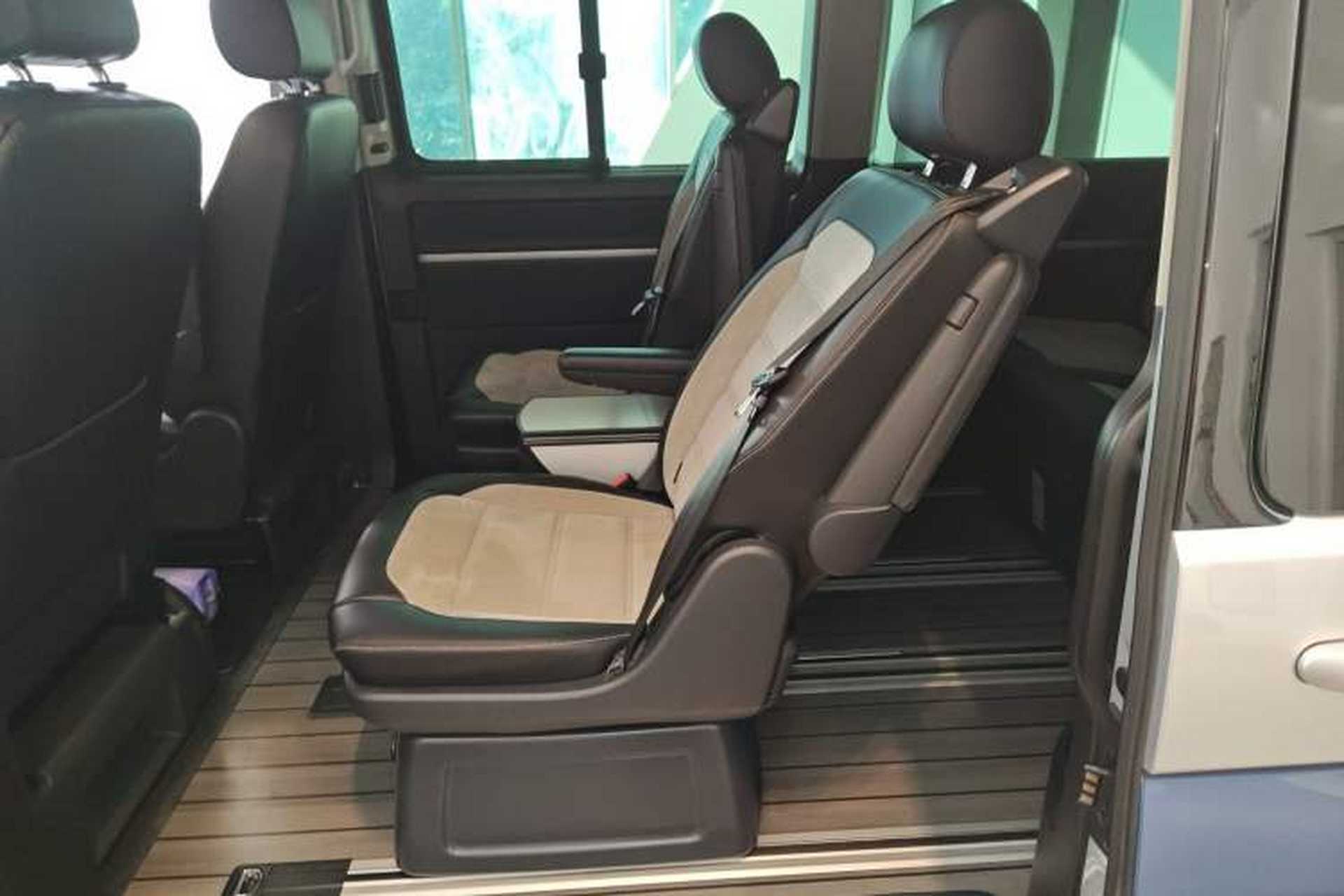 Used Volkswagen Multivan 2018 2.0 TSI Four-Wheel Drive Comfort Edition 7-Seater Left Rear Seat