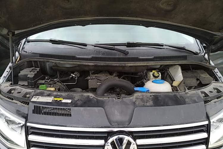 Used Volkswagen Multivan 2018 2.0 TSI Two-Wheel-Drive Luxury Edition 7 Seats Engine Bay