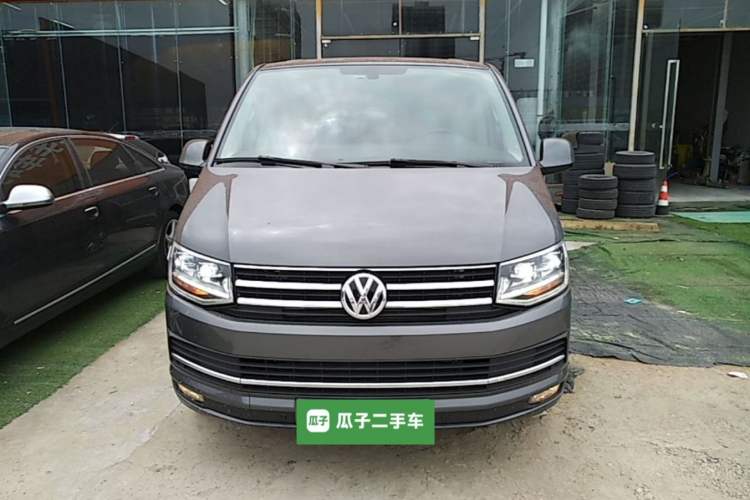 Used Volkswagen Multivan 2018 2.0 TSI Two-Wheel-Drive Luxury Edition 7 Seats Front