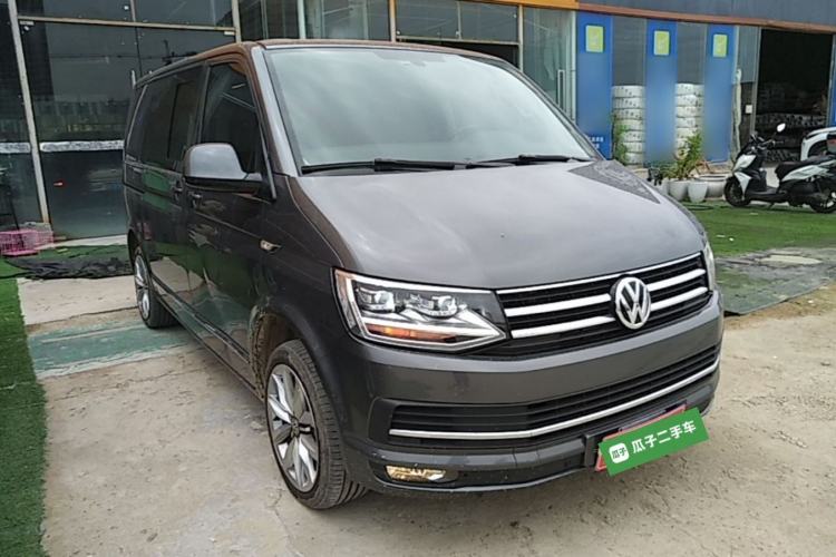 Used Volkswagen Multivan 2018 2.0 TSI Two-Wheel-Drive Luxury Edition 7 Seats Front Right 45 Deg