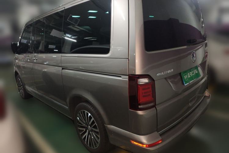 Used Volkswagen Multivan 2018 2.0 TSI 4x4 Explorer Edition 7-Seater Rear Left 45 Deg