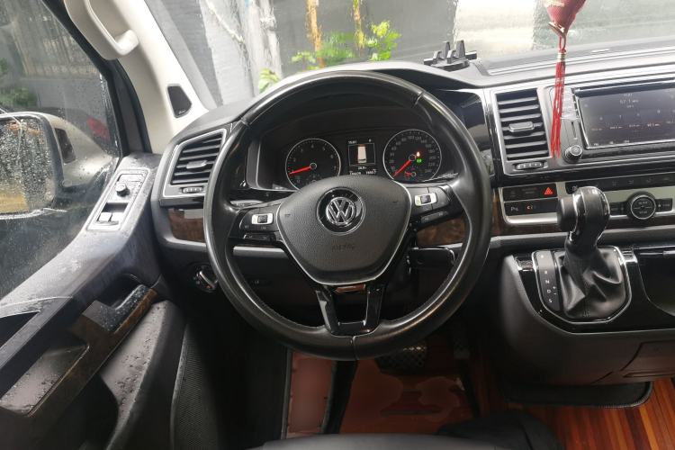 Used Volkswagen Multivan 2018 2.0 TSI 4x4 Prestige Edition 7-Seater Steering Wheel
