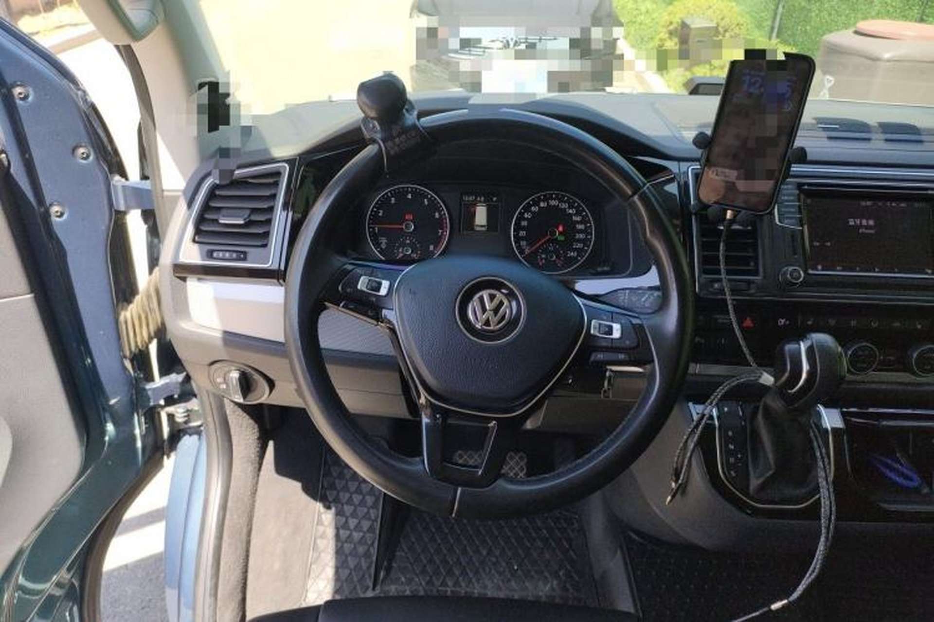 Used Volkswagen Multivan 2018 2.0 TSI 4x4 Style Edition 7 Seats Steering Wheel