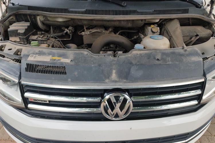 Used Volkswagen Multivan 2018 2.0 TSI Four-Wheel Drive Comfort Edition 7-Seater Engine Bay