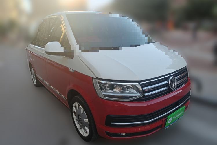 Used Volkswagen Multivan 2018 2.0 TSI Four-Wheel Drive Comfort Edition 7-Seater Front Right 45 Deg