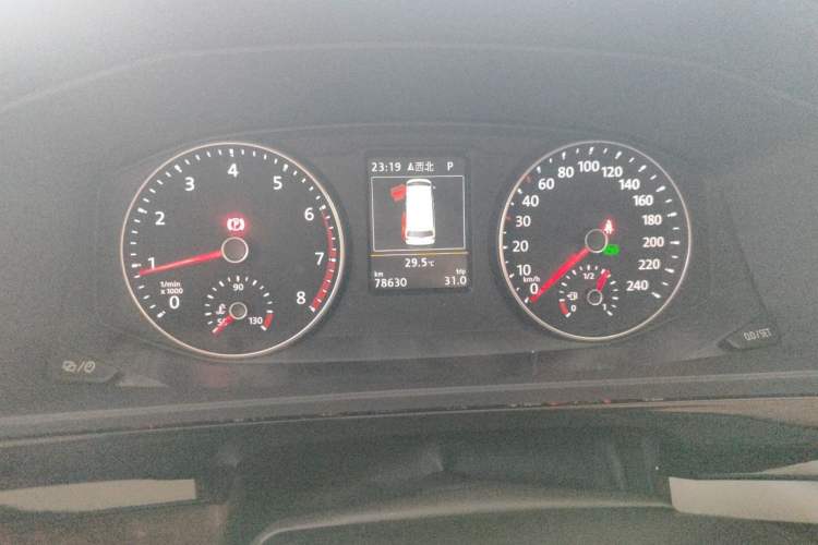 Used Volkswagen Multivan 2018 2.0 TSI 4x4 Prestige Edition 7-Seater Instrument Cluster