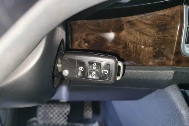 Used Volkswagen Multivan 2018 2.0 TSI Four-Wheel Drive Comfort Edition 7-Seater Interior 1