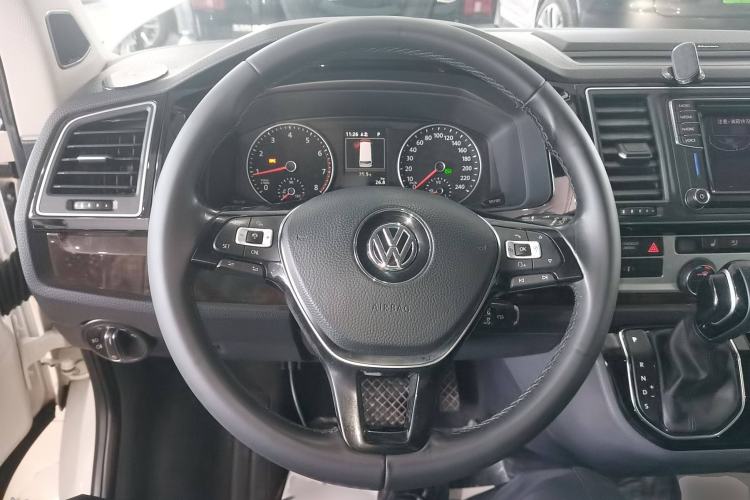 Used Volkswagen Multivan 2018 2.0 TSI Four-Wheel Drive Comfort Edition 7-Seater Steering Wheel
