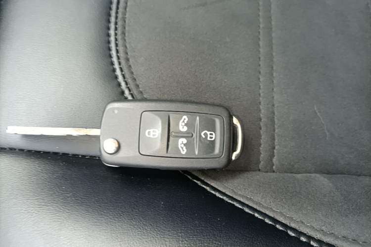 Used Volkswagen Multivan 2018 2.0 TSI Four-Wheel Drive Comfort Edition 7-Seater Vehicle Key