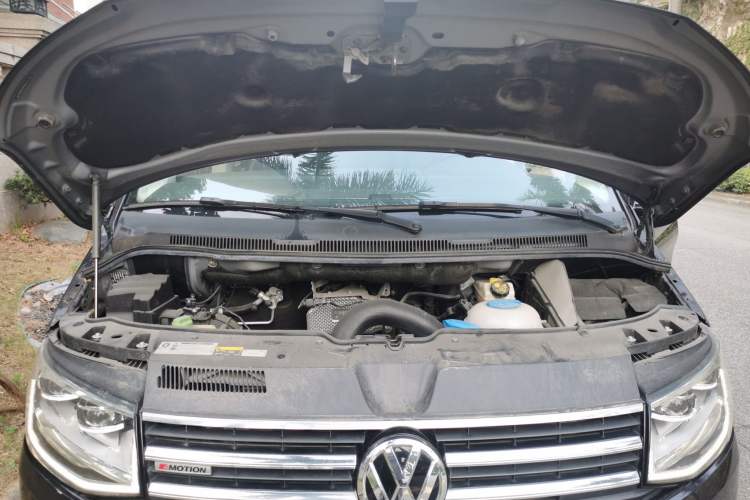 Used Volkswagen Multivan 2019 2.0 TSI 4x4 Prestige Edition 7-Seater Engine Bay