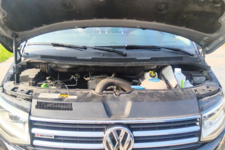Used Volkswagen Multivan 2019 2.0 TSI 4x4 Prestige Edition 7-Seater Engine Bay