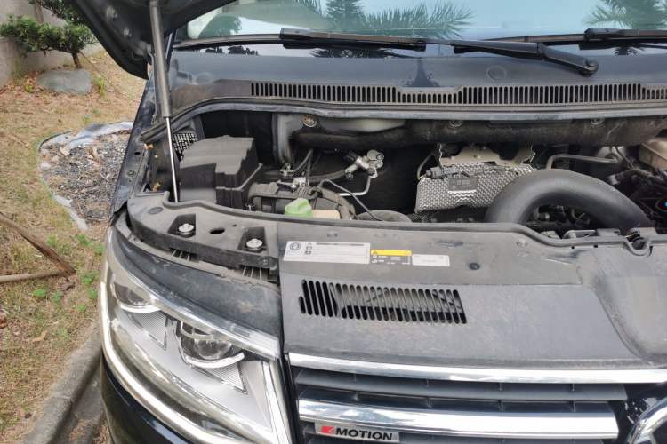 Used Volkswagen Multivan 2019 2.0 TSI 4x4 Prestige Edition 7-Seater Engine Bay Right