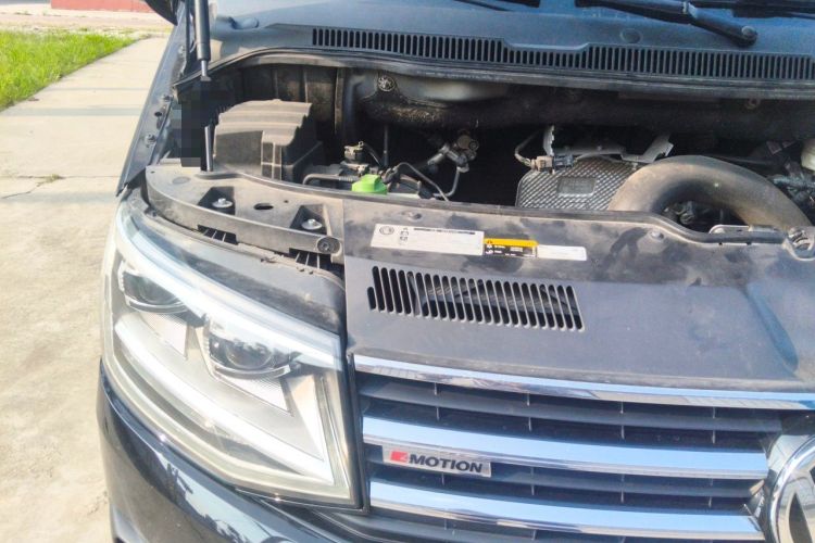 Used Volkswagen Multivan 2019 2.0 TSI 4x4 Prestige Edition 7-Seater Engine Bay Right