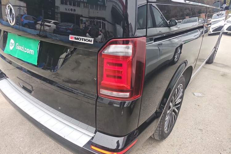 Used Volkswagen Multivan 2019 2.0 TSI 4x4 Prestige Edition 7-Seater Exterior 3