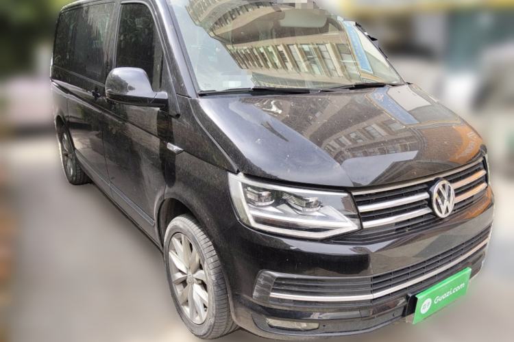 Used Volkswagen Multivan 2019 2.0 TSI Two-Wheel Drive Luxury Edition 7 Seats Front Right 45 Deg