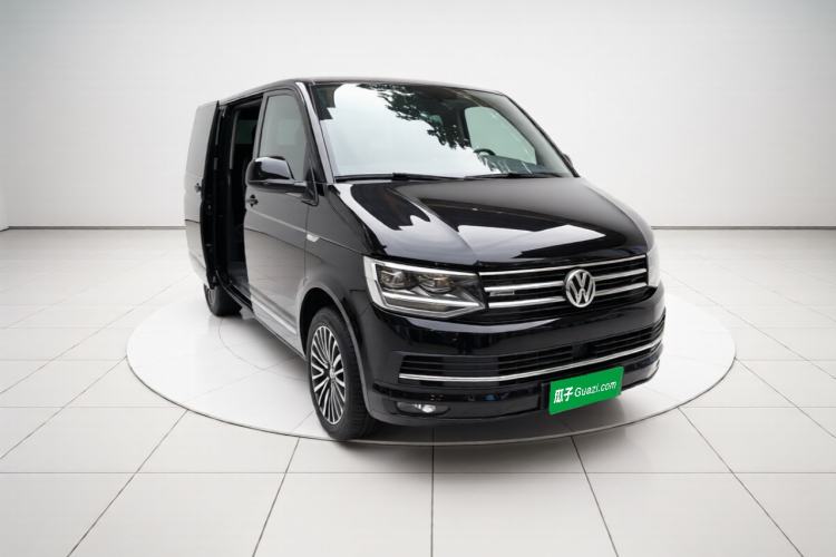 Used Volkswagen Multivan 2019 2.0 TSI 4x4 Prestige Edition 7-Seater Front Right 45 Deg