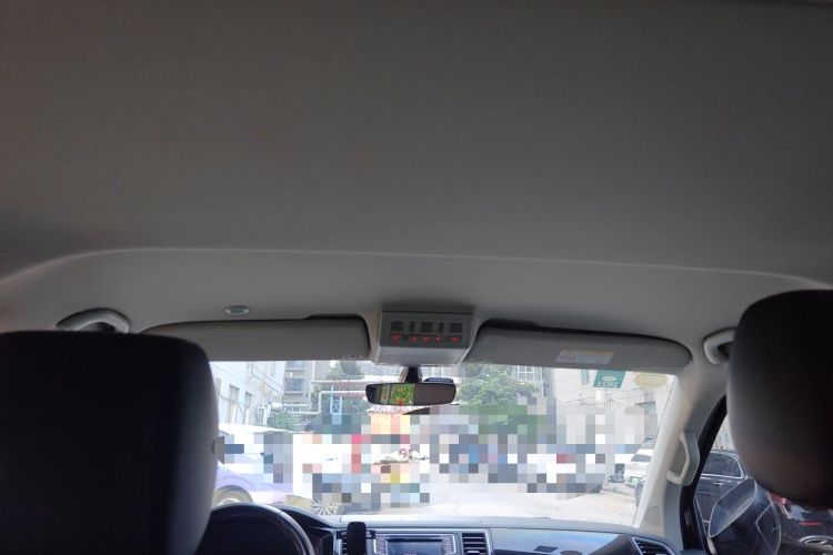Used Volkswagen Multivan  Headliner