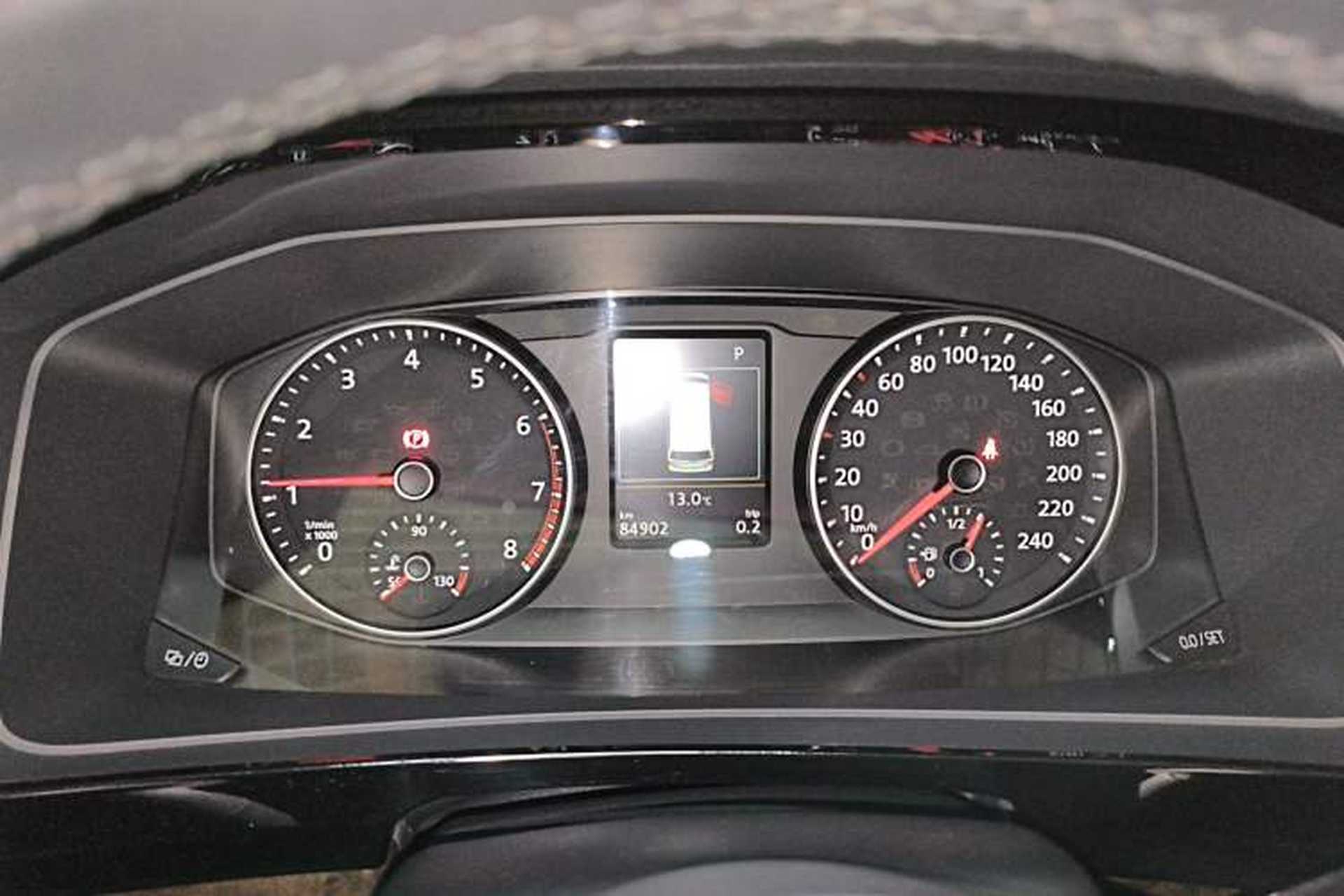 Used Volkswagen Multivan 2019 2.0 TSI 4x4 Prestige Edition 7-Seater Instrument Cluster