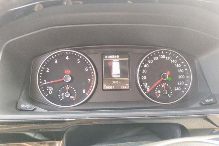 Used Volkswagen Multivan 2019 2.0 TSI 4x4 Prestige Edition 7-Seater Instrument Cluster