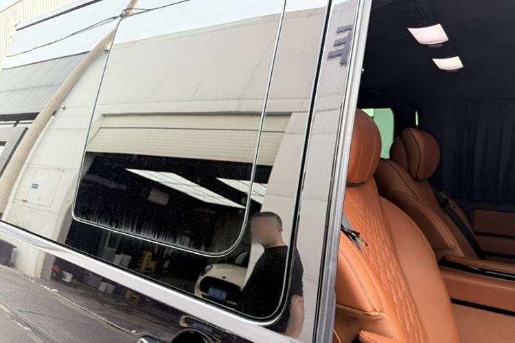 Used Volkswagen Multivan 2019 2.0 TSI 4x4 Prestige Edition 7-Seater Interior 10