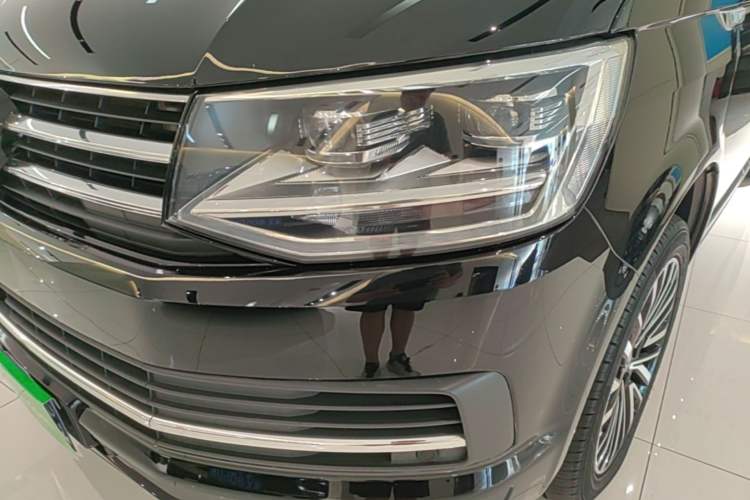 Used Volkswagen Multivan 2019 2.0 TSI 4x4 Prestige Edition 7-Seater Left Front Headlight