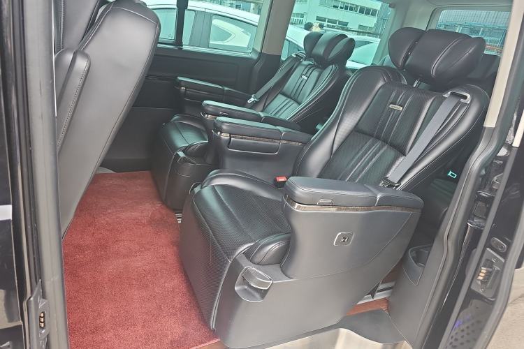 Used Volkswagen Multivan 2019 2.0 TSI 4x4 Prestige Edition 7-Seater Left Rear Seat