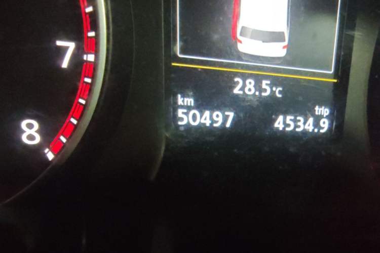 Used Volkswagen Multivan 2019 2.0 TSI 4x4 Prestige Edition 7-Seater Odometer Close Up