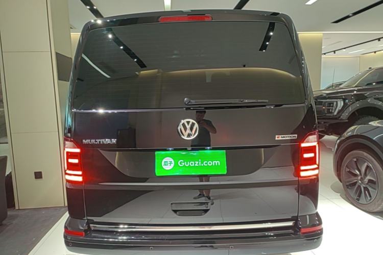 Used Volkswagen Multivan 2019 2.0 TSI 4x4 Prestige Edition 7-Seater Rear