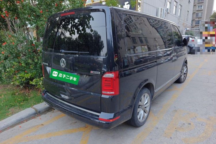 Used Volkswagen Multivan  Rear Right 45 Deg