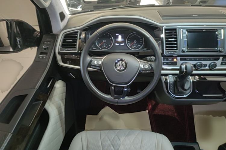 Used Volkswagen Multivan 2019 2.0 TSI 4x4 Prestige Edition 7-Seater Steering Wheel