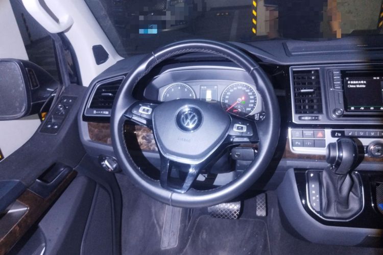 Used Volkswagen Multivan 2019 2.0 TSI 4x4 Prestige Edition 7-Seater Steering Wheel