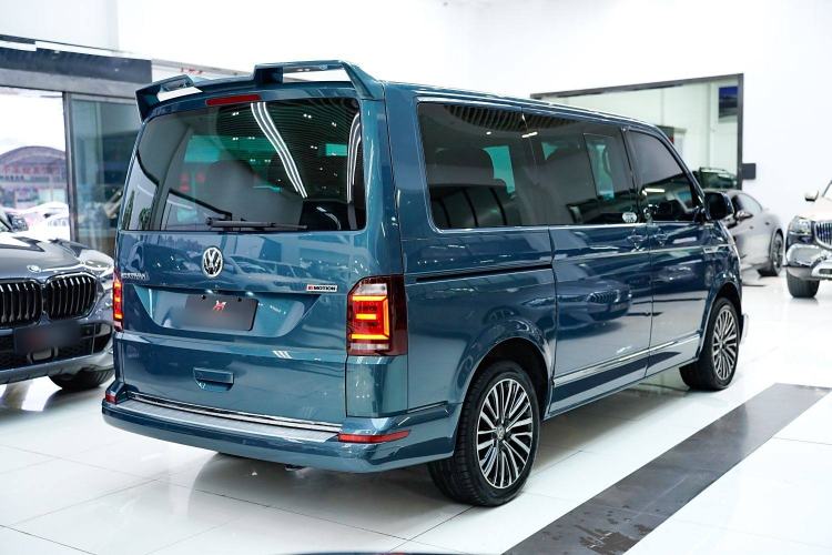 Used Volkswagen Multivan 2019 2.0 TSI 4x4 Prestige Edition 7-Seater Exterior 4