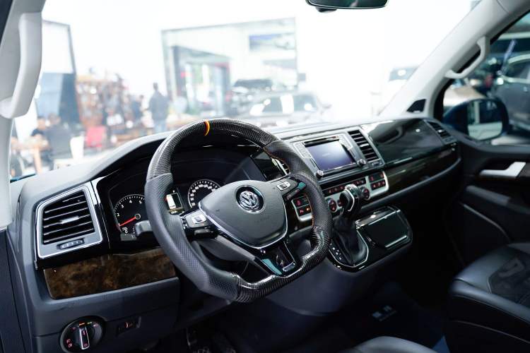 Used Volkswagen Multivan 2019 2.0 TSI 4x4 Prestige Edition 7-Seater Interior 2