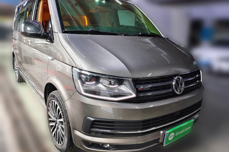 Used Volkswagen Multivan 2019 2.0 TSI 4x4 Prestige Edition 7-Seater Front Right 45 Deg