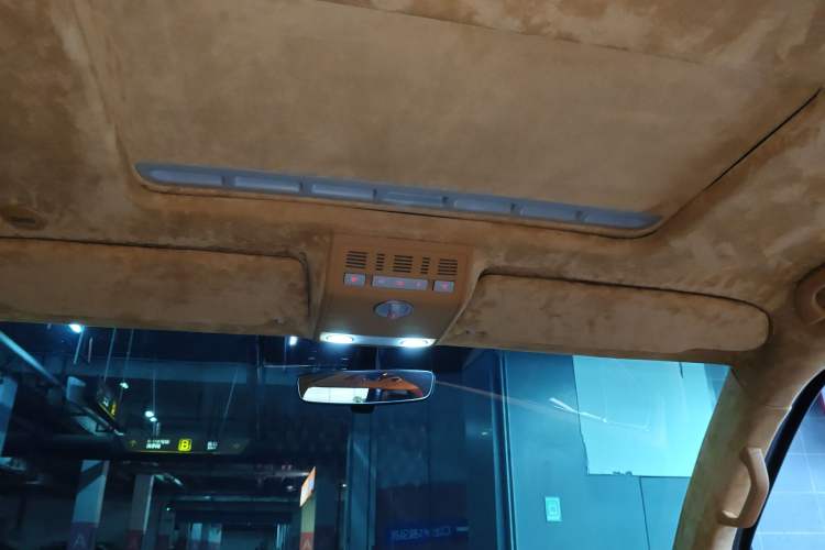 Used Volkswagen Multivan 2019 2.0 TSI 4x4 Prestige Edition 7-Seater Headliner