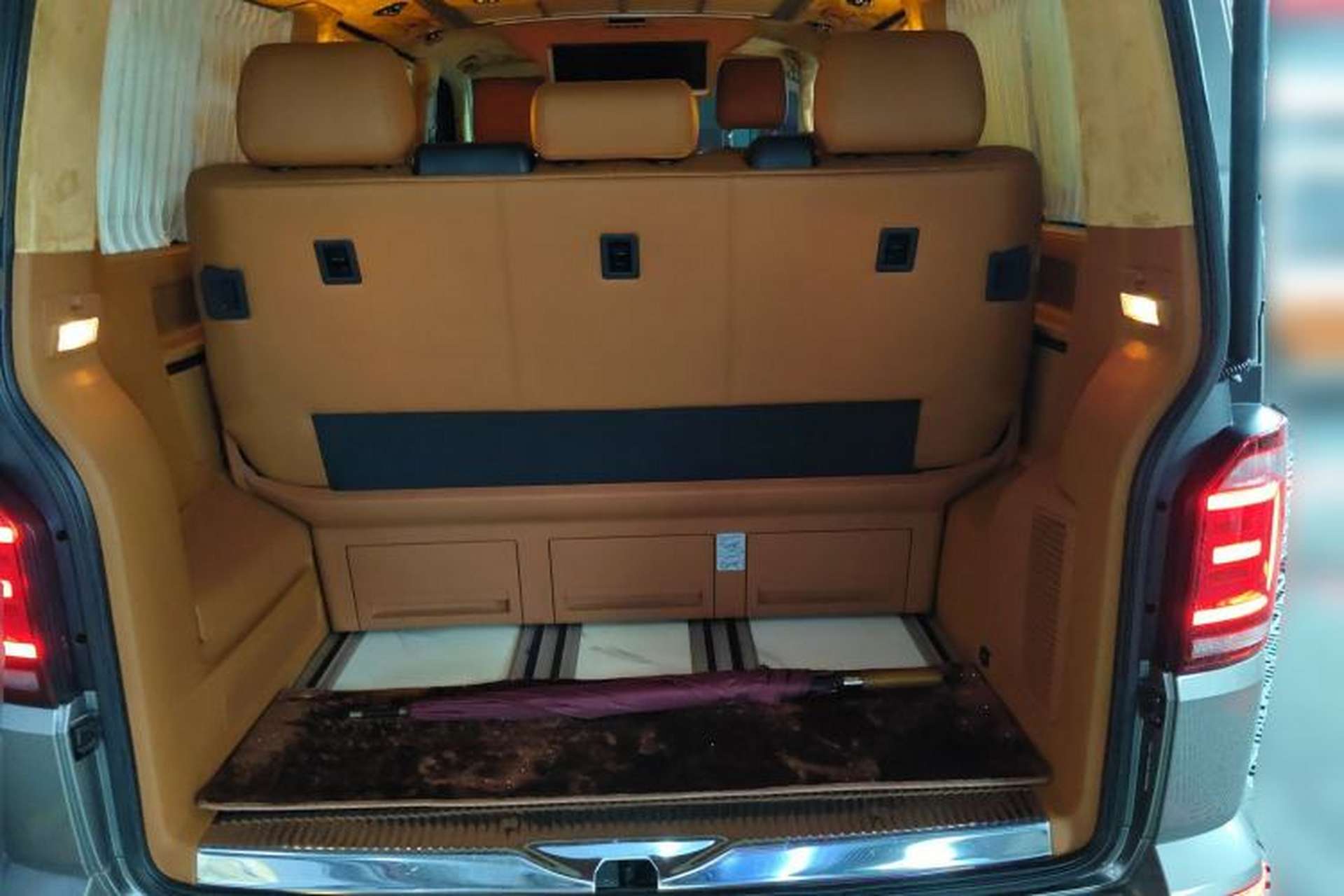 Used Volkswagen Multivan 2019 2.0 TSI 4x4 Prestige Edition 7-Seater Trunk