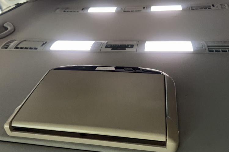 Used Volkswagen Multivan 2019 2.0 TSI 4x4 Prestige Edition 7-Seater Headliner