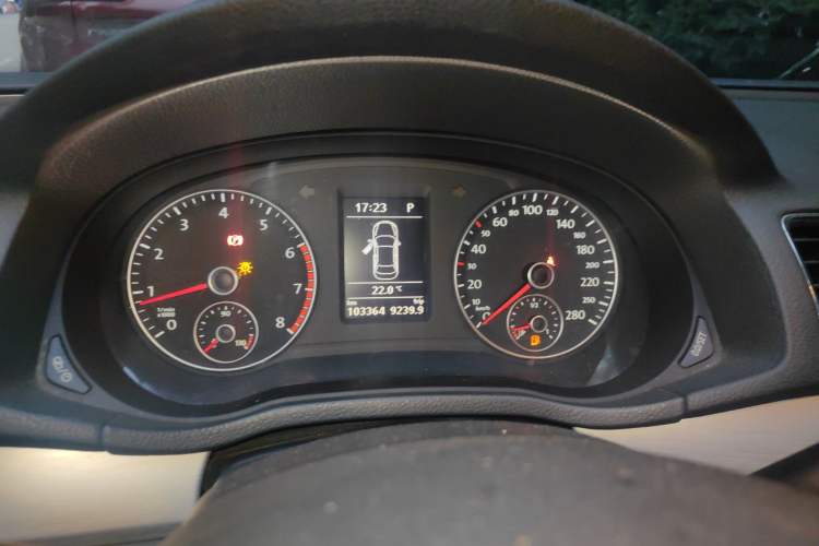 Used Volkswagen Passat 2015 1.8TSI DSG Prestige Edition Instrument Cluster