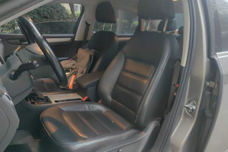 Used Volkswagen Passat 2015 1.8TSI DSG Prestige Edition Left Front Seat
