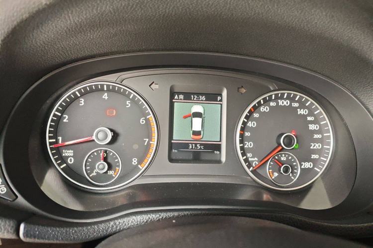 Used Volkswagen Passat 2014 1.8TSI DSG Ultimate Edition Instrument Cluster