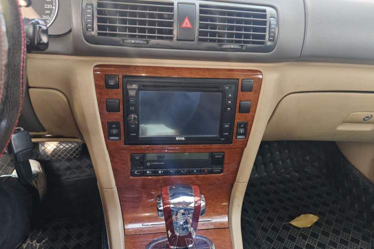 Used Volkswagen Passat 2007 1.8T Automatic VIP Model Audio And AC Panel