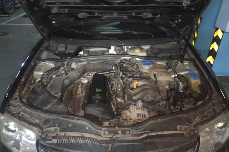 Used Volkswagen Passat 2007 2.0L Manual Standard Edition Engine Bay